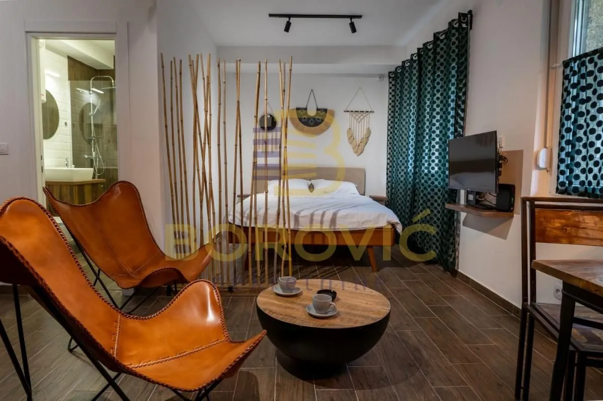 Prodaja, jednosoban stan, 36m², Savski Venac, Beograd