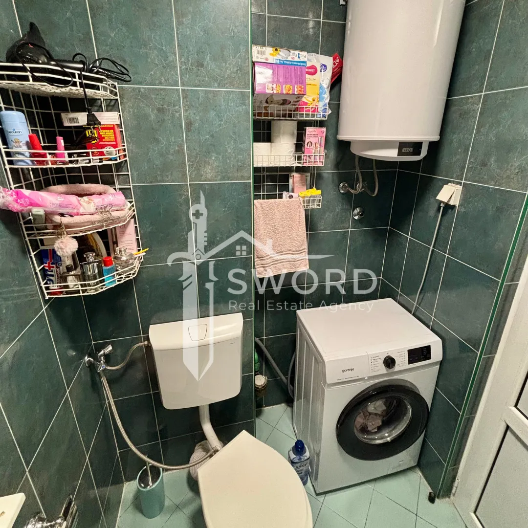 Prodaja, jednosoban stan, 58m², Centar, Bar