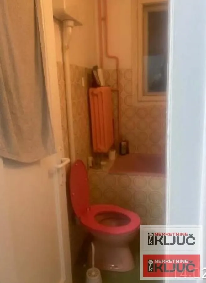 Prodaja, dvosoban stan, 50m², Centar, Novi Sad