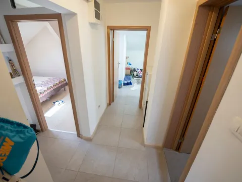 Prodaja, dvosoban stan, 60m², Centar, Podgorica - image 2