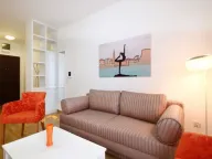 Rent, one bedroom apartment, 40m², Stari Grad, Budva - image 5