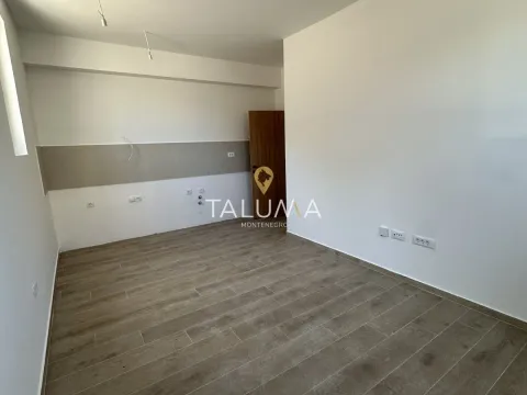 Sale, two bedroom apartment, 53m², Zabjelo, Podgorica - image 1