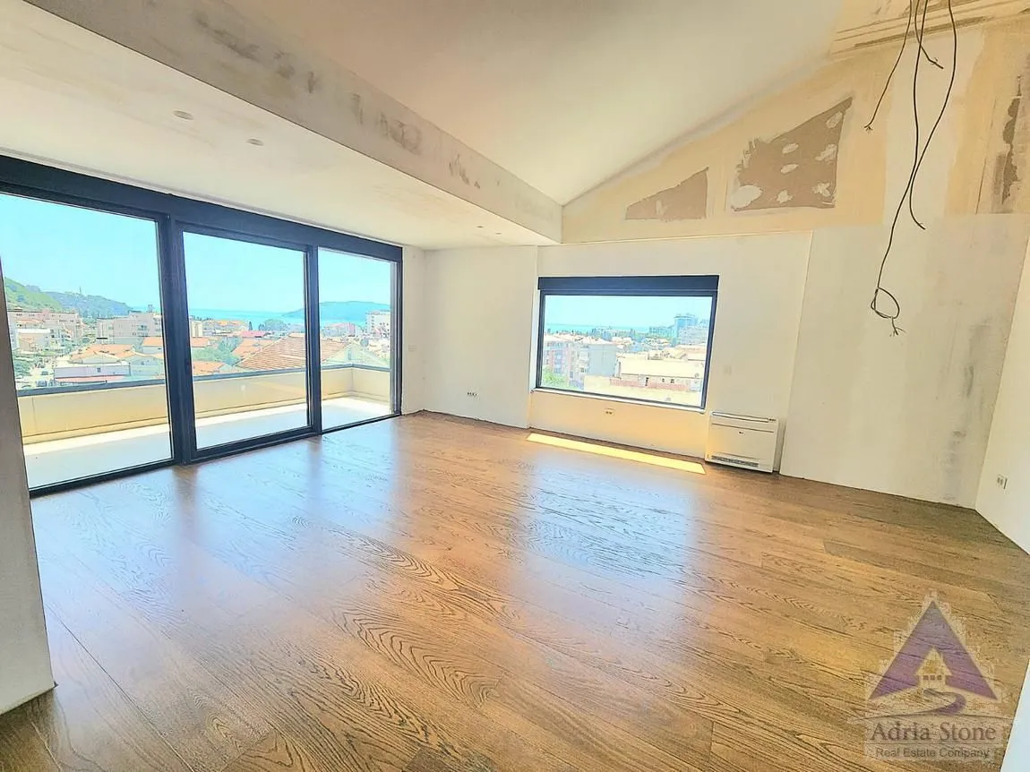 Sale, three bedroom apartment, 130m², Podkošljun, Budva