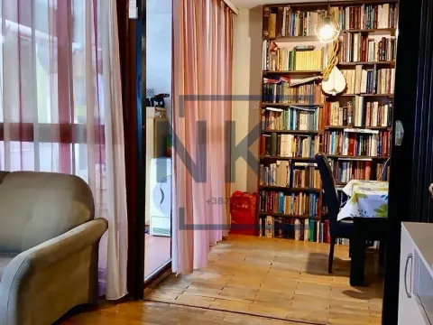 Sale, two bedroom apartment, 77m², Blok 5, Podgorica - image 3