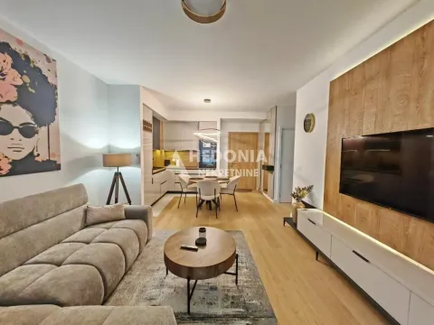 Izdavanje, dvosoban stan, 54m², Savski Venac, Beograd - image 5