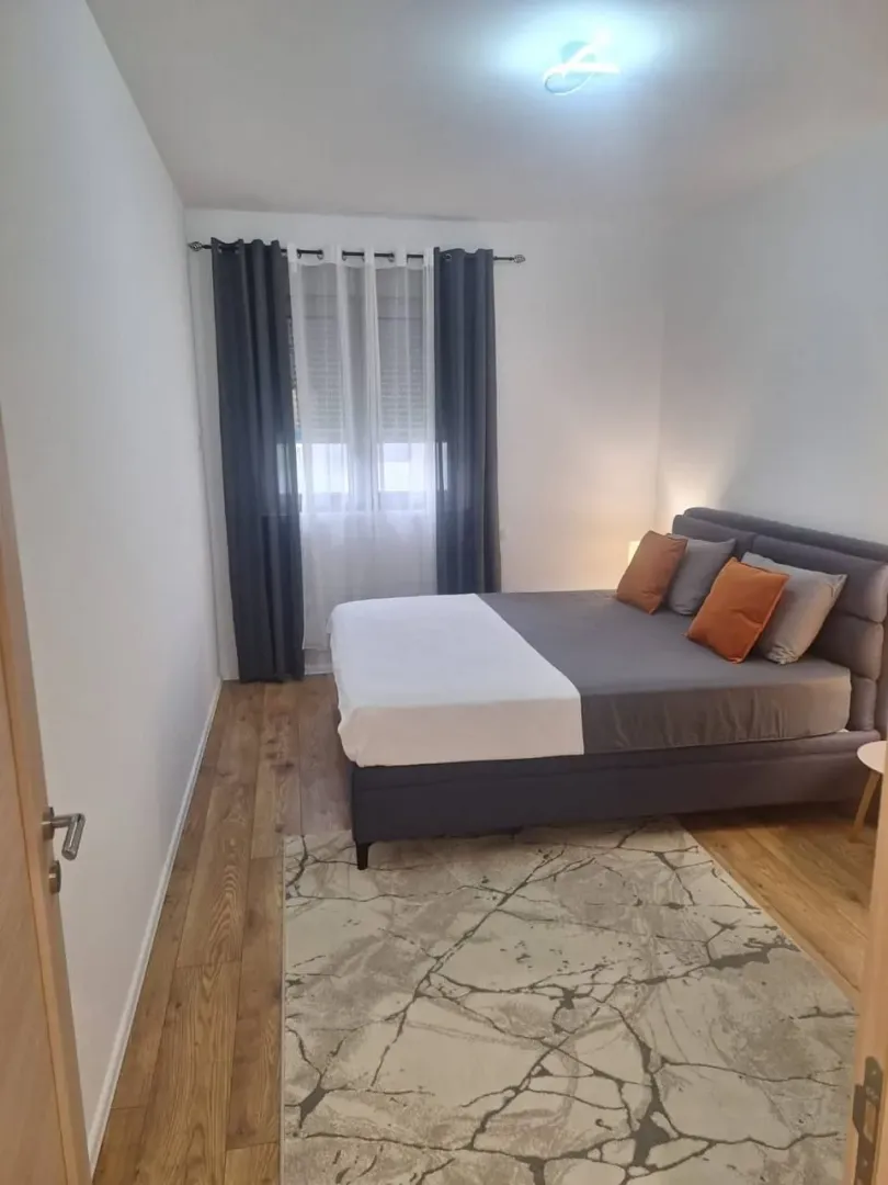 Rent, one bedroom apartment, 50m², Tivat, Crna Gora
