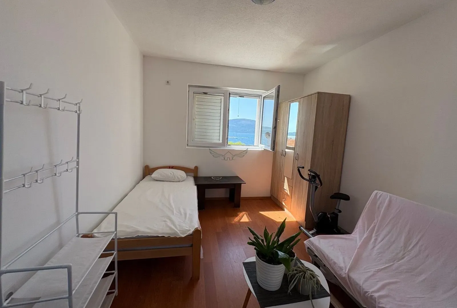 Rent, two bedroom apartment, 49m², Donja Lastva, Tivat