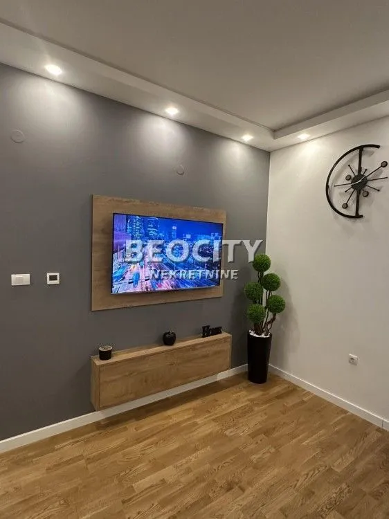 Sale, two bedroom apartment, 42m², Petrovaradin, Novi Sad