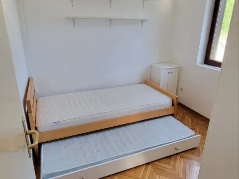 Prodaja, četvorosoban stan, 95m², Dobrota, Kotor - image 8