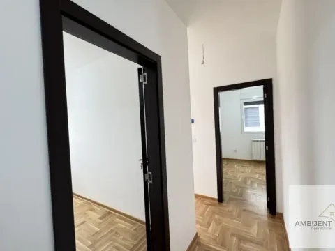 Sale, two bedroom apartment, 50m², Surčin, Beograd - image 6