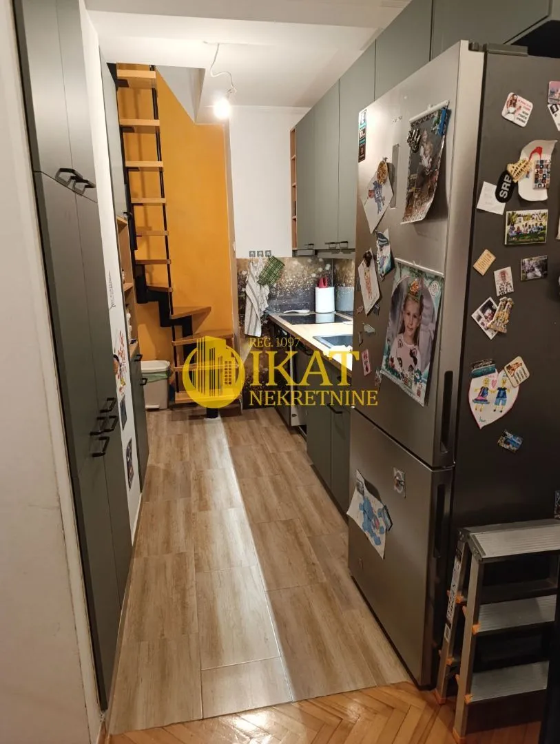 Prodaja, trosoban stan, 80m², Karaburma, Palilula Sve Podlokacije