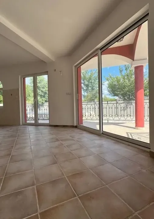 Sale, two bedroom apartment, 79m², Kotor, Crna Gora
