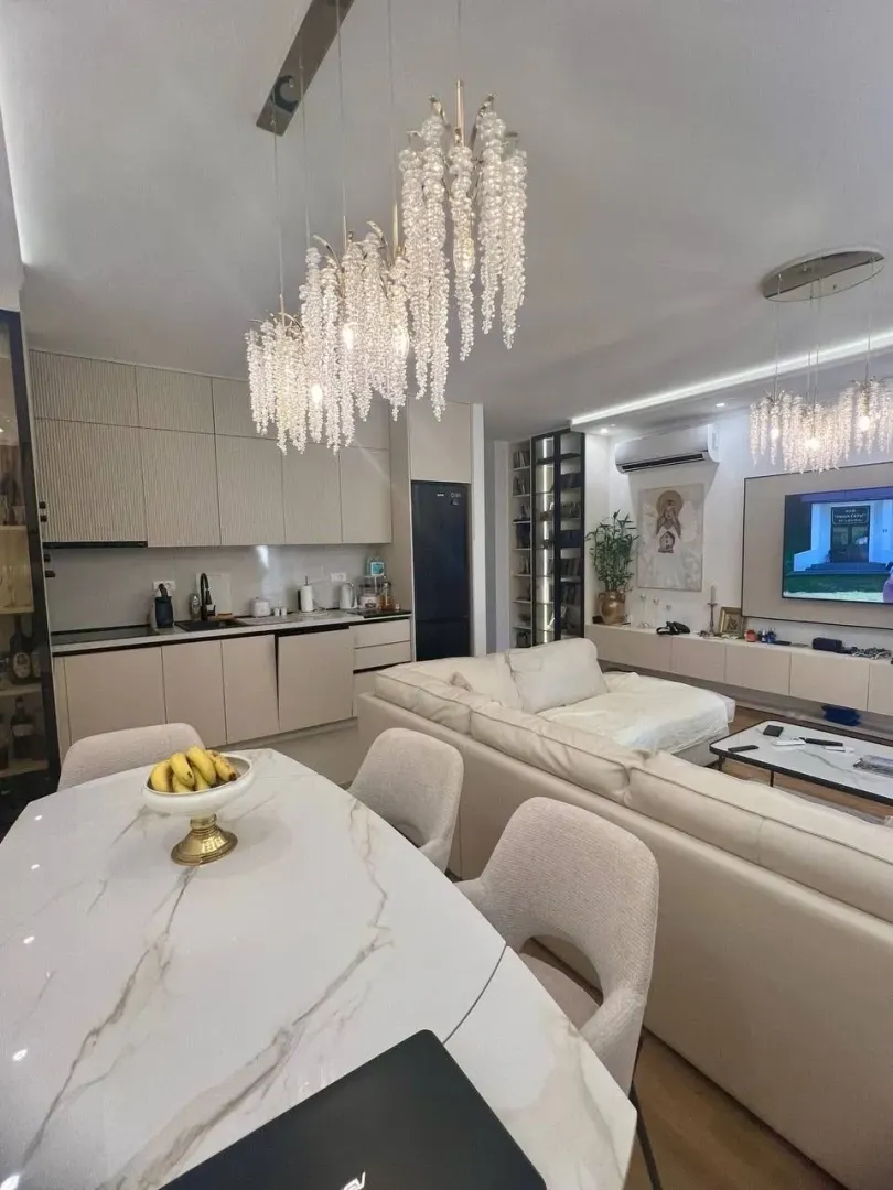 Prodaja, dvosoban stan, 65m², Rozino, Budva