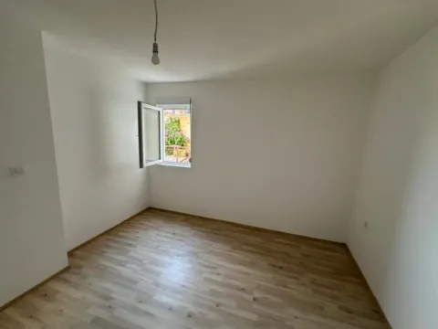 Prodaja, jednosoban stan, 43m², Đenovići, Herceg Novi - image 4