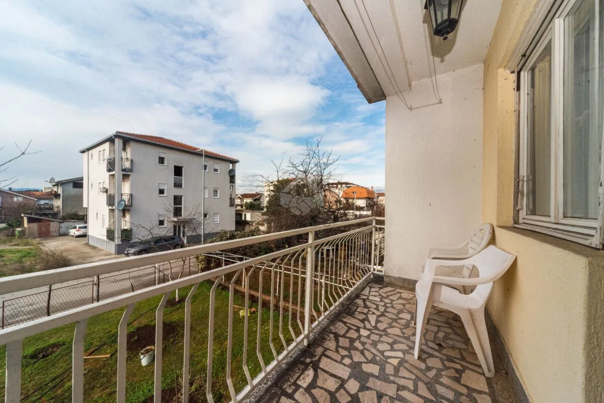 Rent, two bedroom apartment, 108m², Stari Aerodrom, Podgorica