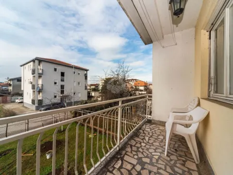 Rent, two bedroom apartment, 108m², Stari Aerodrom, Podgorica - image 17