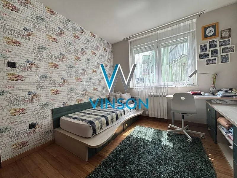 Prodaja, četvorosoban stan, 115m², Grbavica, Novi Sad Sve Podlokacije