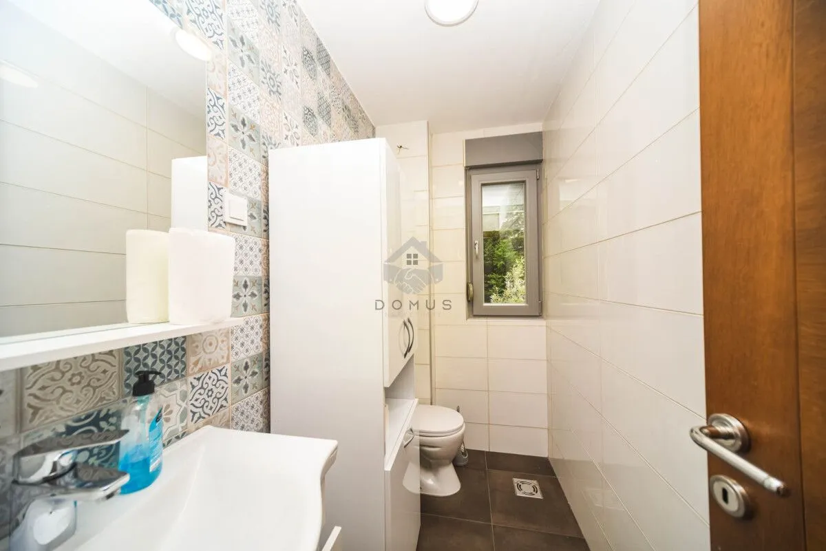 Izdavanje, trosoban stan, 77m², Zabjelo, Podgorica