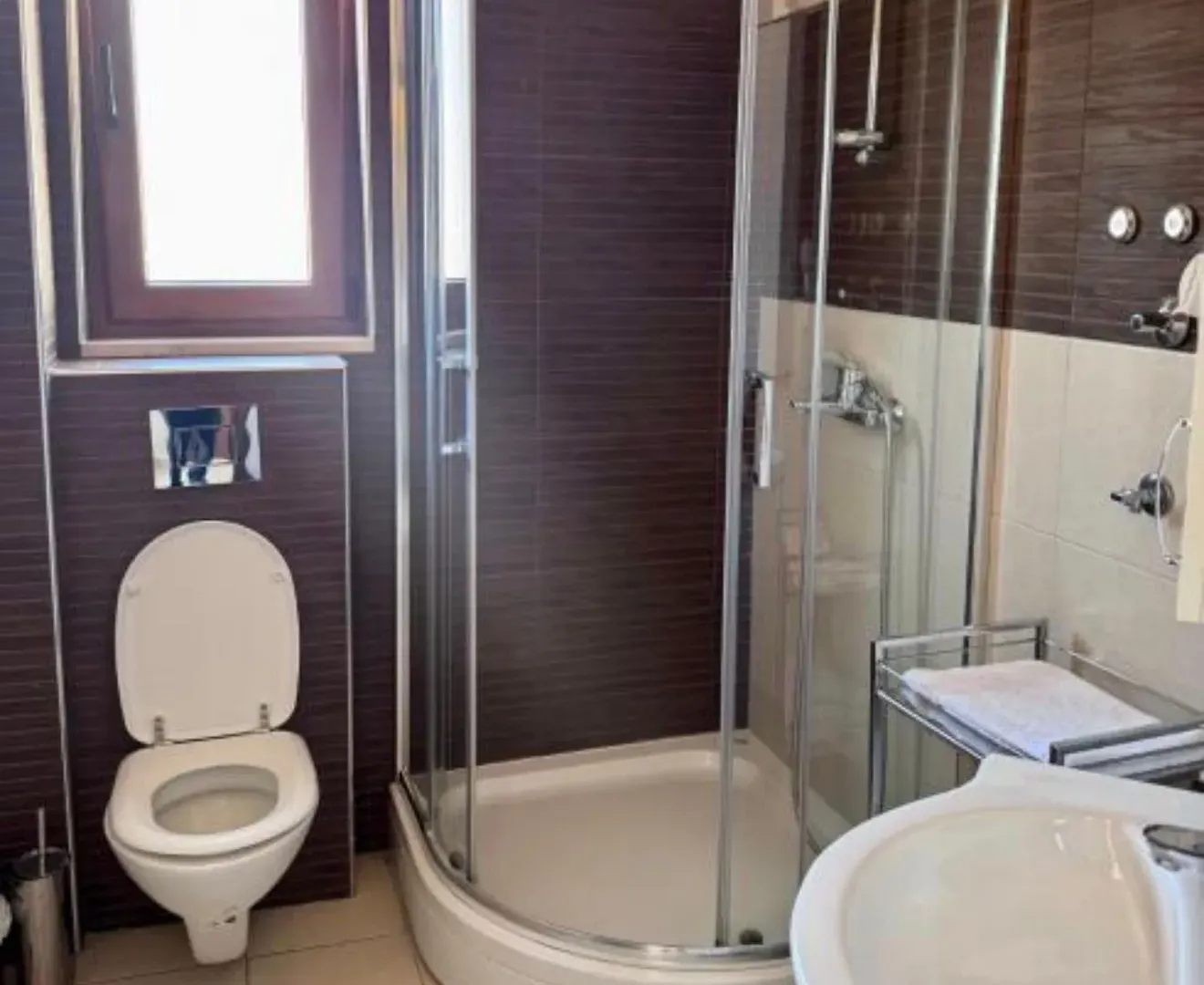 Rent, office space, 500m², Dobrota, Kotor