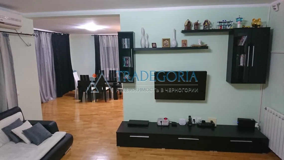 Prodaja, kuća, 330m², Utjeha, Ulcinj