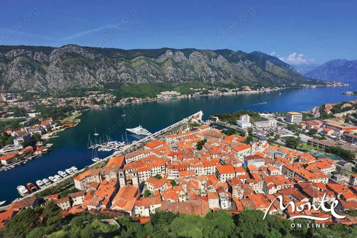 Prodaja, jednosoban stan, 55m², Prčanj, Kotor