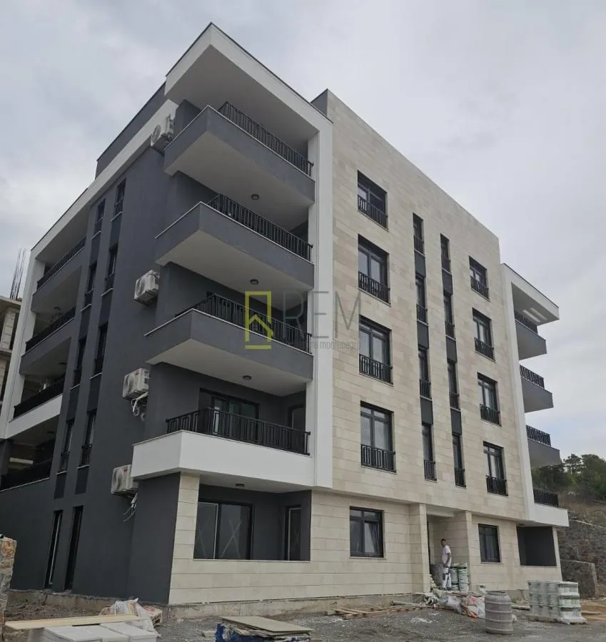 Prodaja, dvosoban stan, 67m², Gorica C, Podgorica