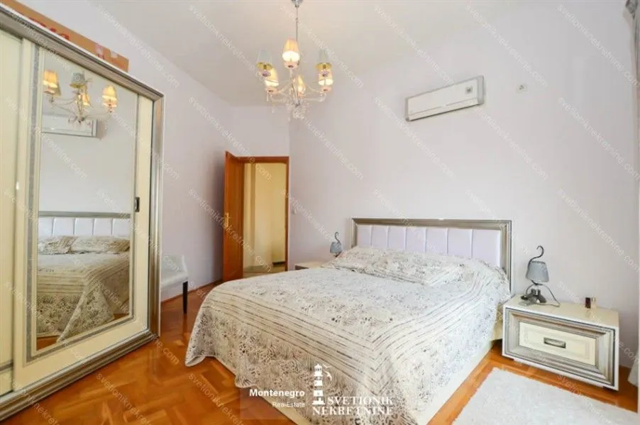 Prodaja, jednosoban stan, 64m², Igalo, Herceg Novi