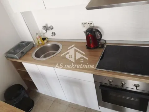 Rent, two bedroom apartment, 45m², Stari Grad, Beograd - image 4