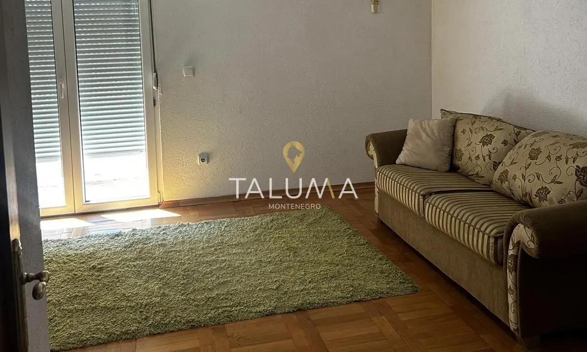 Izdavanje, dvosoban stan, 65m², Masline, Podgorica