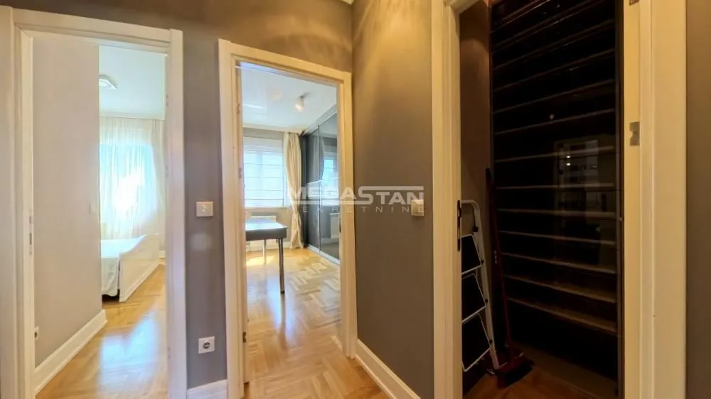 Prodaja, dvosoban stan, 61m², Zvezdara Sve Podlokacije, Beograd