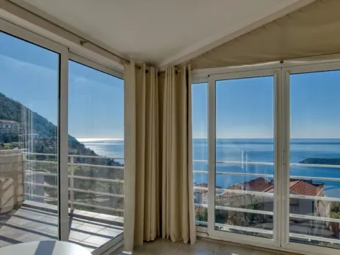 Sale, two bedroom apartment, 75m², Budva, Crna Gora - image 30
