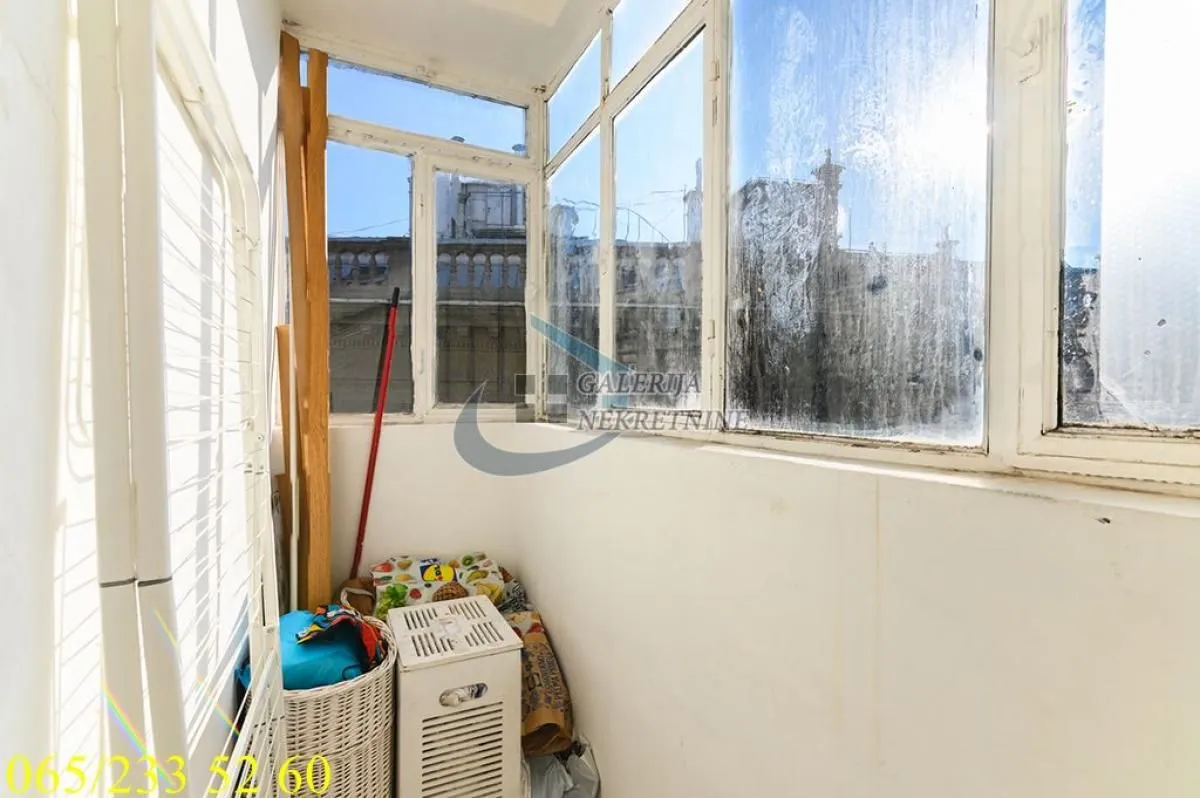 Prodaja, trosoban stan, 68m², Stari Grad, Beograd