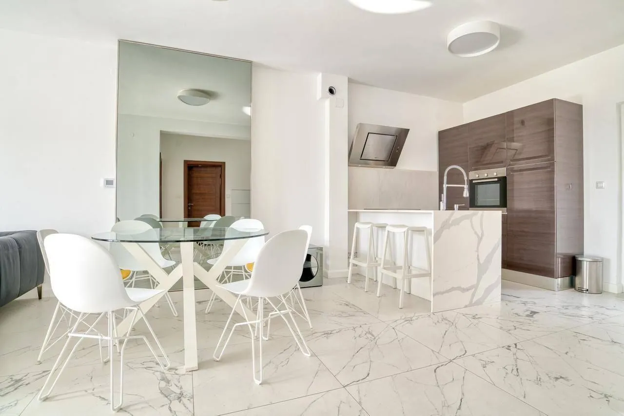 Sale, two bedroom apartment, 60m², Petrovac, Budva