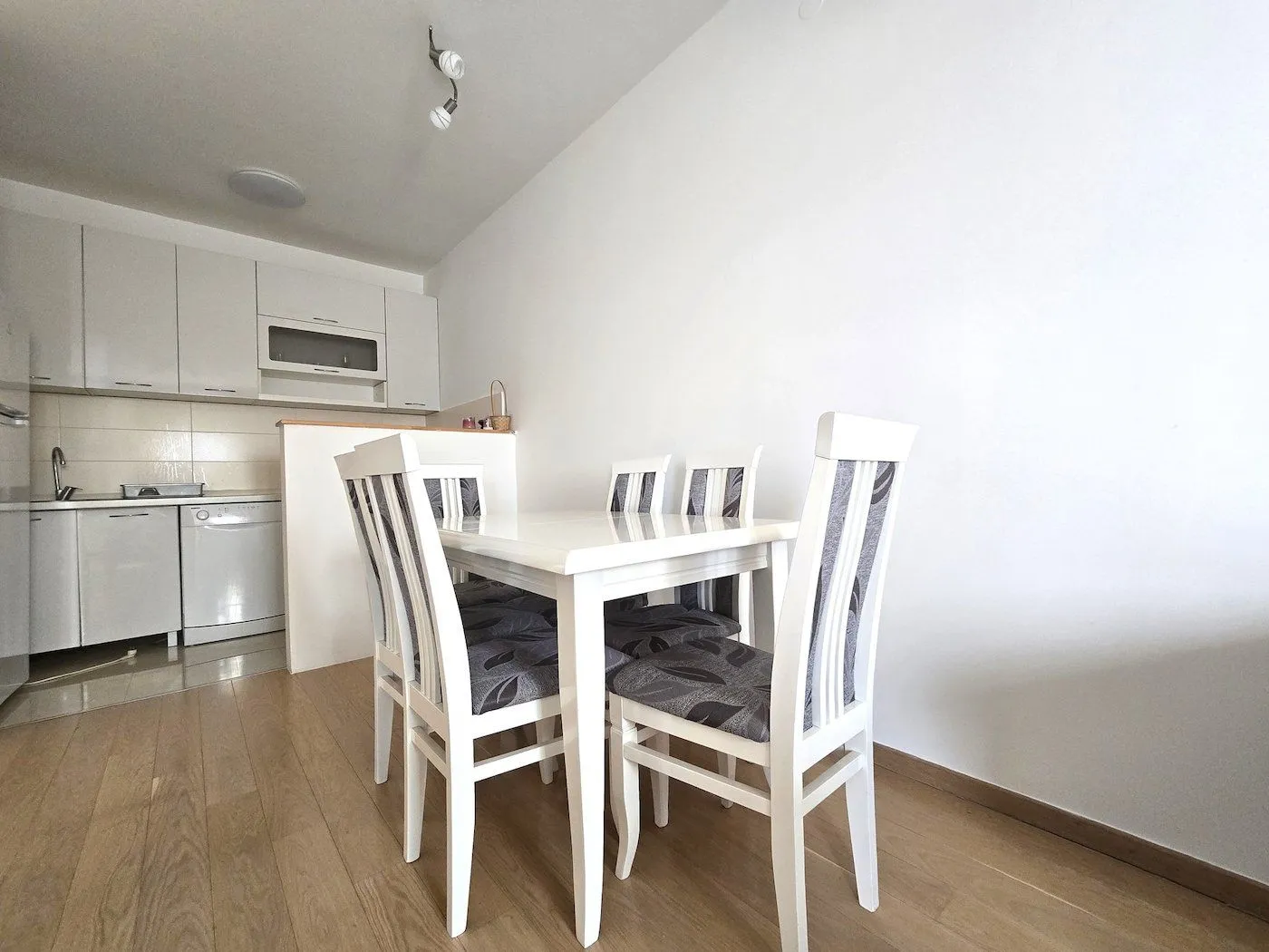 Rent, apartment, 49m², City Kvart, Podgorica