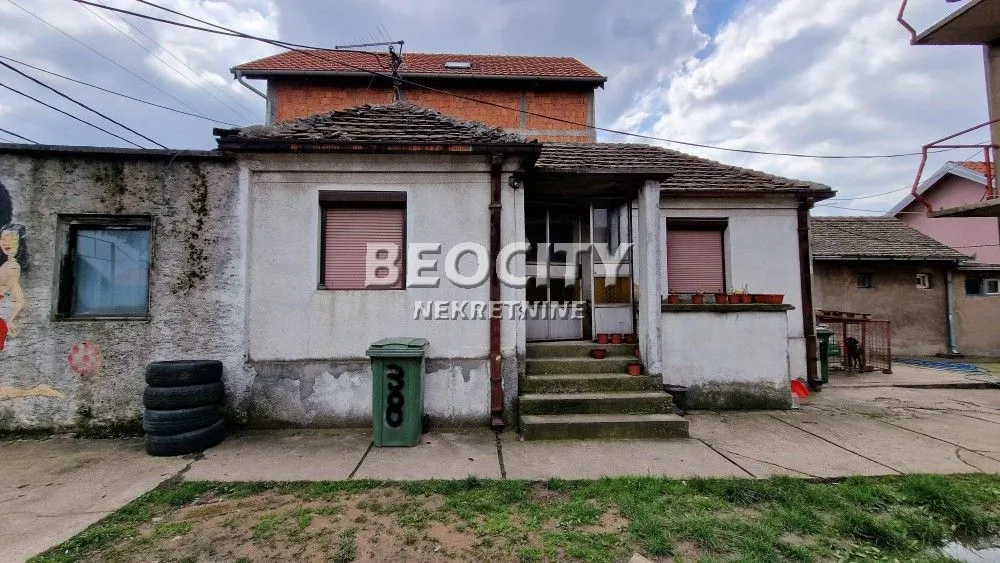 Prodaja, kuća, 60m², Mali Mokri Lug, Zvezdara Sve Podlokacije