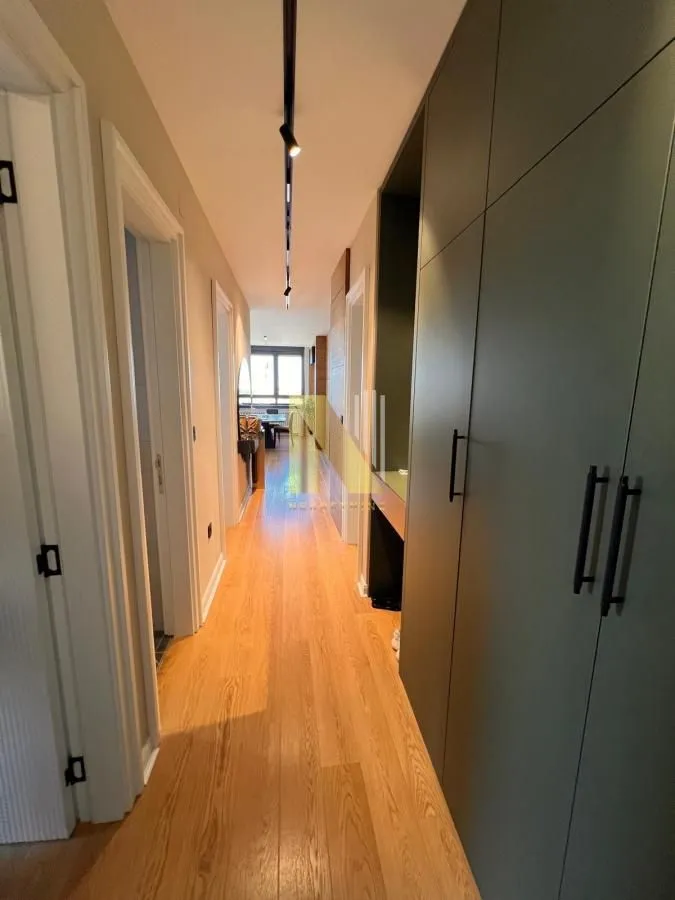 Sale, four bedroom apartment, 135m², Bulevar patrijarha Pavla, Novi Sad Sve Podlokacije