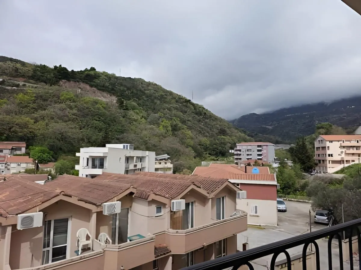 Sale, two bedroom apartment, 71m², Bečići, Budva