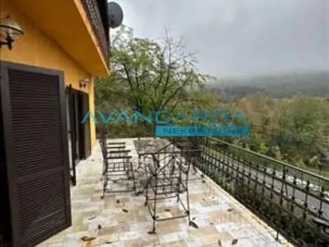 Rent, apartment, 250m², Sopot, Beograd - image 18