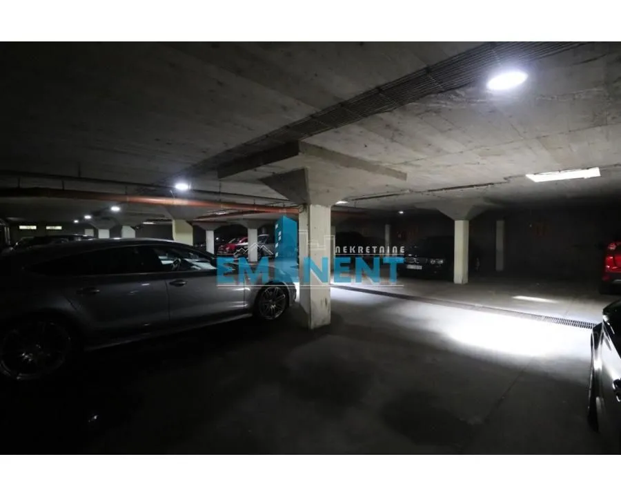 Izdavanje, dvosoban stan, 63m², Stari Grad, Beograd