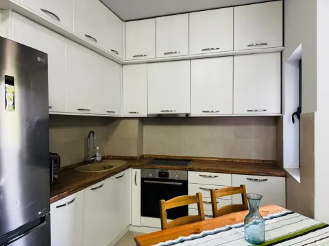 Izdavanje, jednosoban stan, 35m², Vezirov Most, Podgorica - image 8