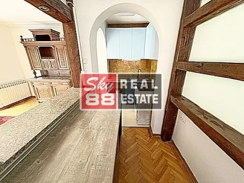 Rent, three bedroom apartment, 130m², Neimar, Vračar Sve Podlokacije - image 5