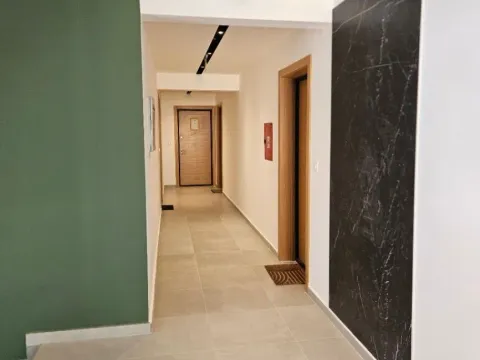 Izdavanje, jednosoban stan, 45m², Bijela, Herceg Novi - image 10