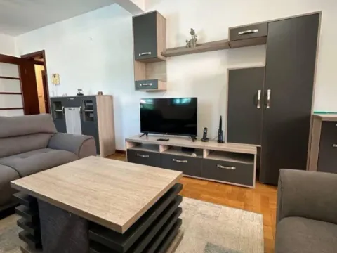 Izdavanje, dvosoban stan, 81m², Budva, Crna Gora - image 5