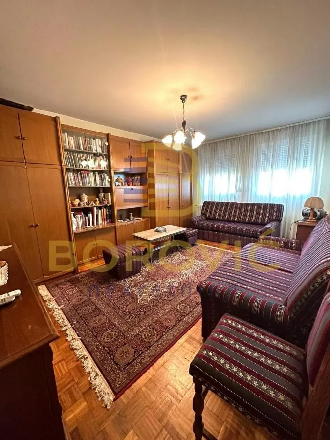 Izdavanje, dvosoban stan, 64m², Retenzija, Beograd