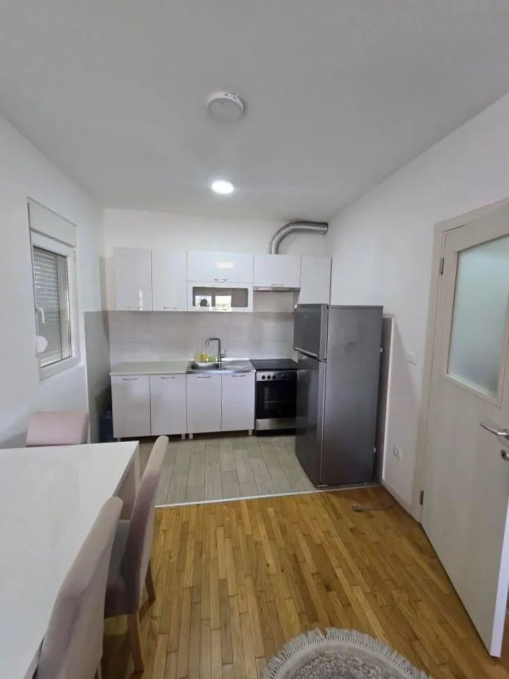 Rent, one bedroom apartment, 47m², Stari Aerodrom, Podgorica