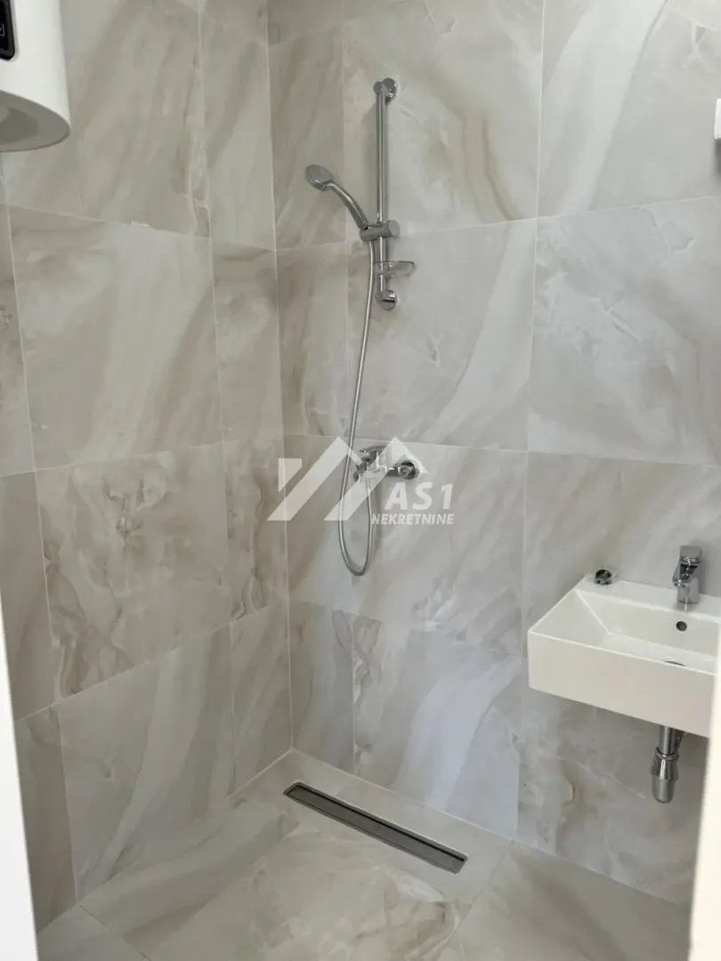 Rent, four bedroom apartment, 88m², Salajka, Novi Sad Sve Podlokacije