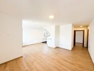 Prodaja, jednosoban stan, 54m², Blok 5, Podgorica - image 1