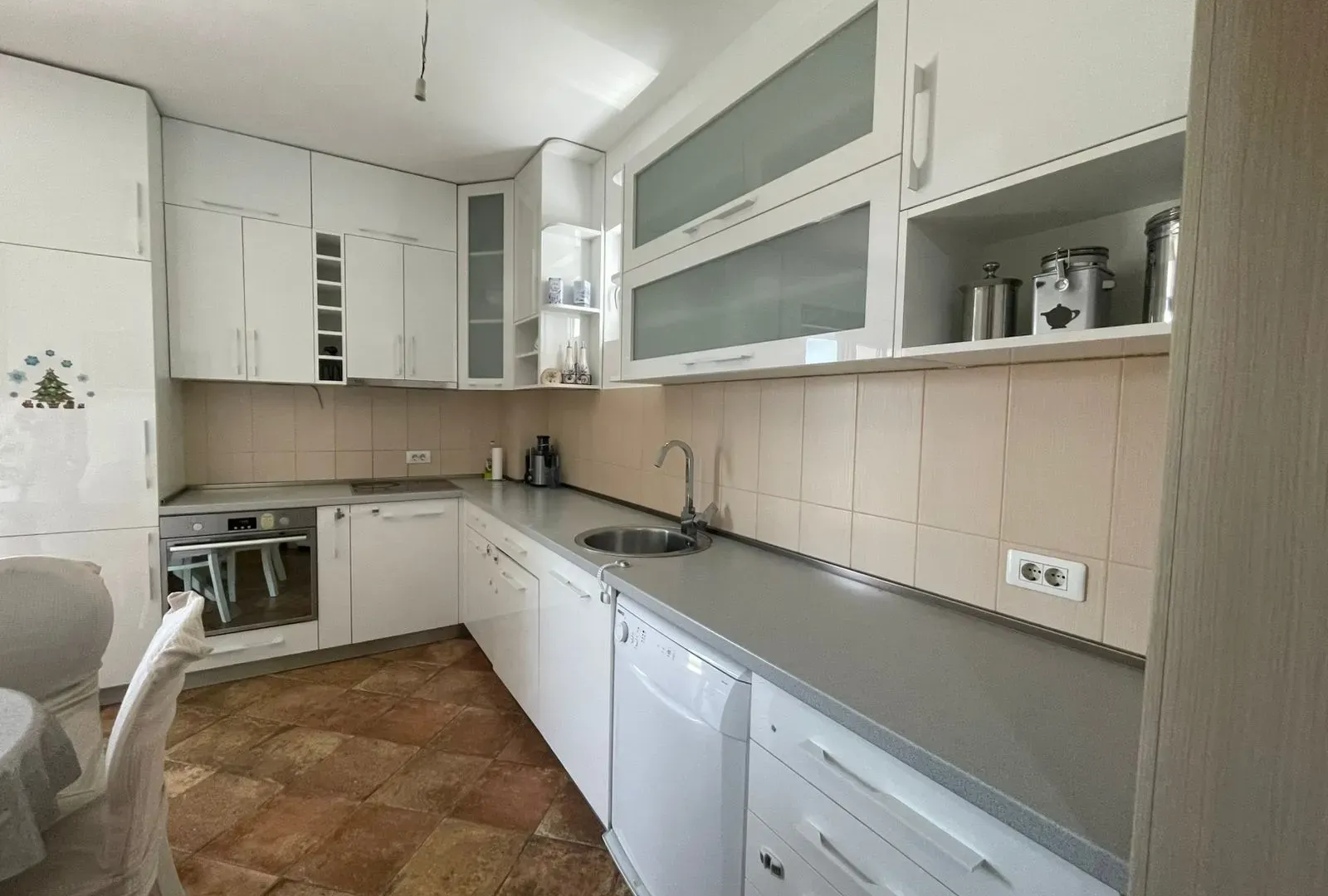 Izdavanje, jednosoban stan, 49m², Zagorič, Podgorica