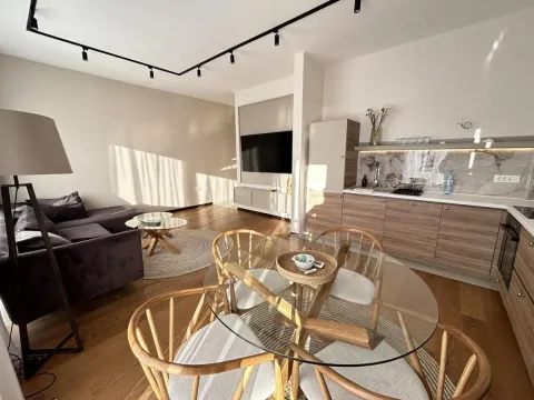 Sale, two bedroom apartment, 76m², Pržno, Budva