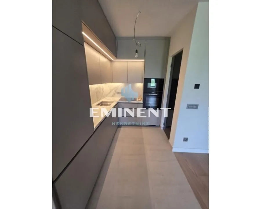 Rent, three bedroom apartment, 80m², Novi Beograd Blok 65, Novi Beograd Sve Podlokacije